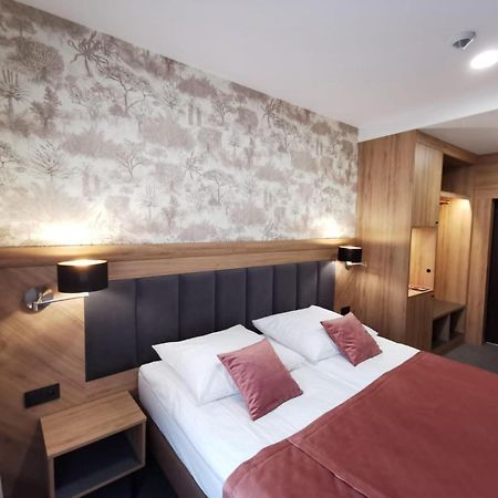 Lesny Dwor Bed & Breakfast Karpacz Exterior photo