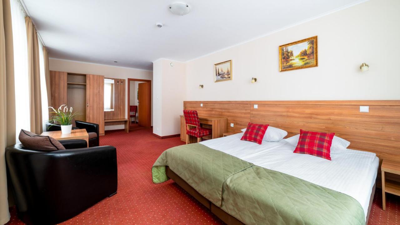 Lesny Dwor Bed & Breakfast Karpacz Exterior photo
