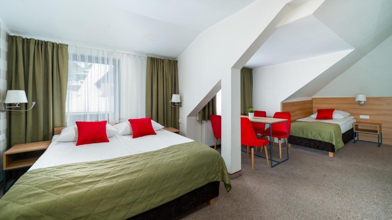 Lesny Dwor Bed & Breakfast Karpacz Exterior photo