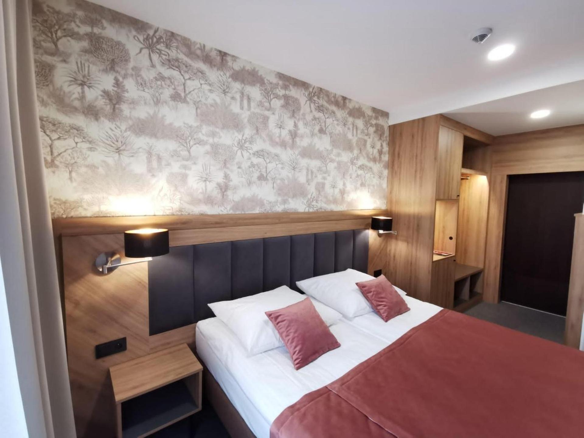 Lesny Dwor Bed & Breakfast Karpacz Exterior photo